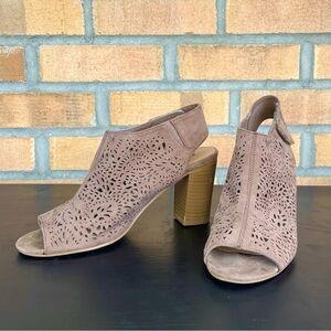 Big Buddha Taupe Cut-Out Peep Toe Wedges Sandals High Heel Shoes Size 6 …